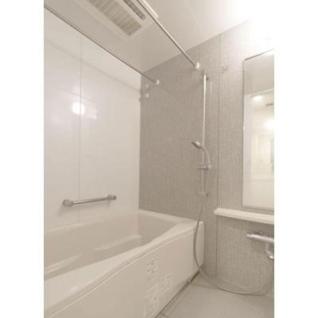 バス・シャワールーム　※写真は同タイプ住戸です。