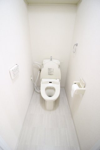 トイレ　※別部屋写真