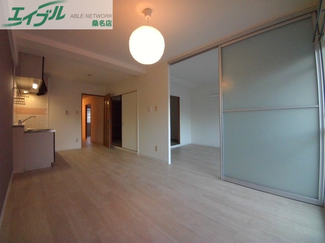 居室・リビング　同タイプ別部屋写真