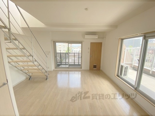 居室・リビング　洋室