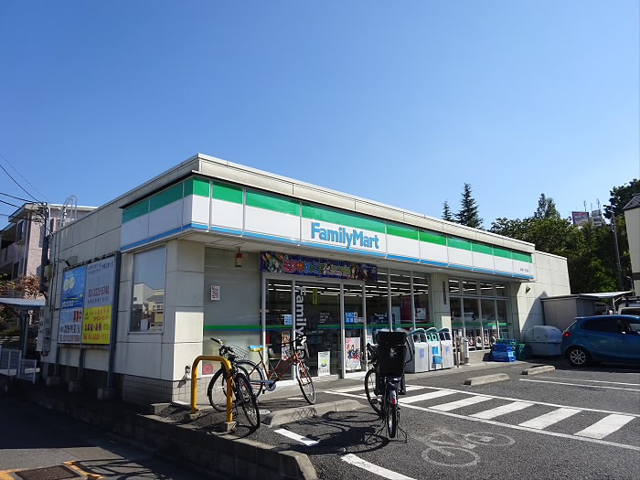コンビニ　ファミリーマート永福一丁目店（コンビニ）まで1312m