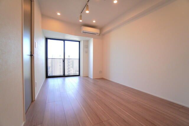 居室・リビング　おしゃれな居間です