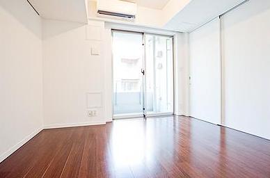 居室・リビング　※別部屋の参考写真です。