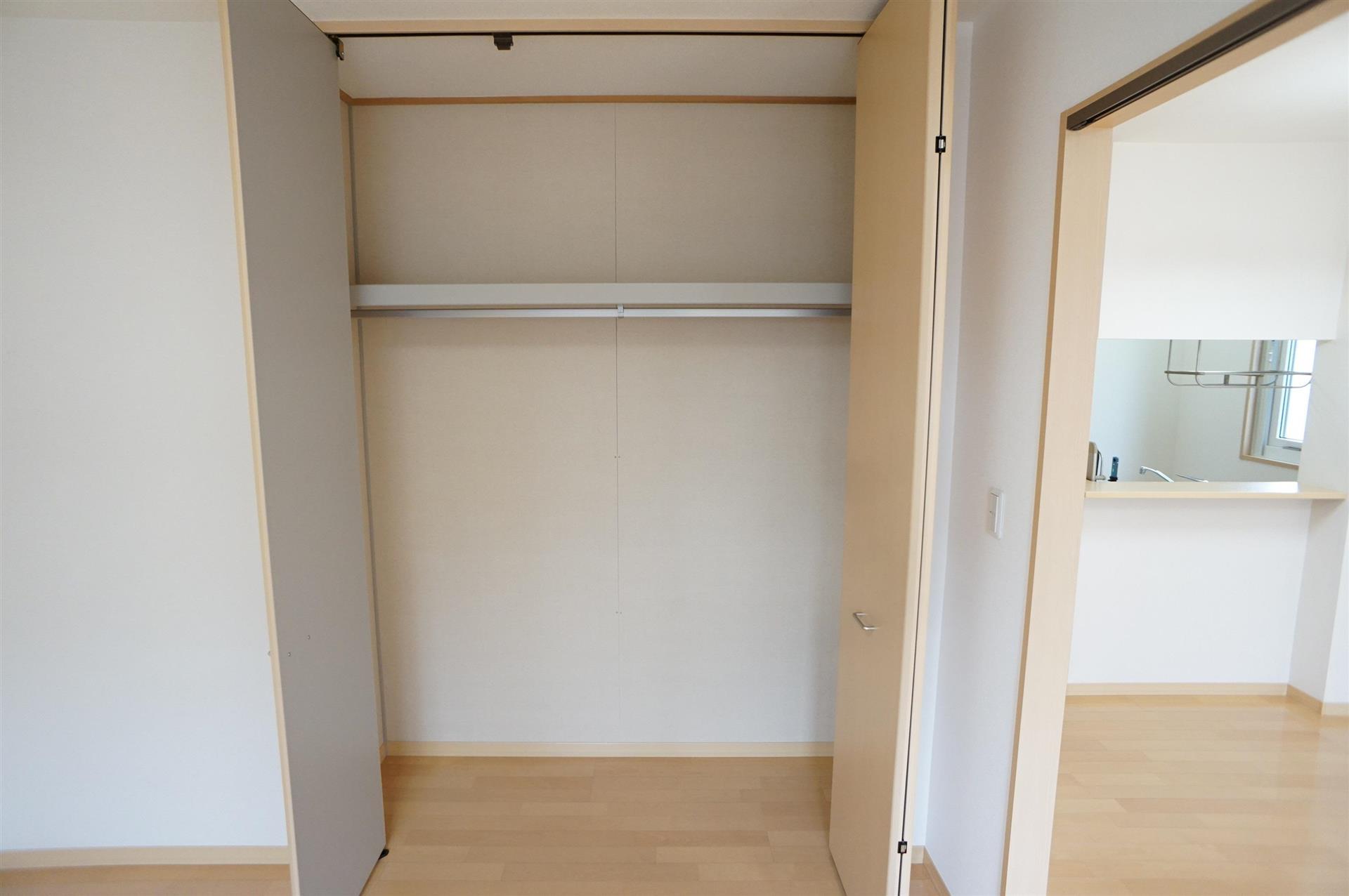 収納　クローゼット