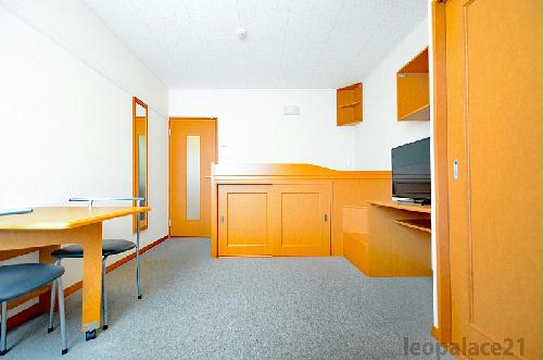 居室・リビング　同タイプ物件の写真です。