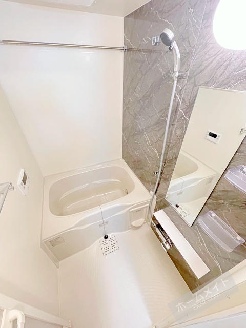 バス・シャワールーム　追い炊き付き