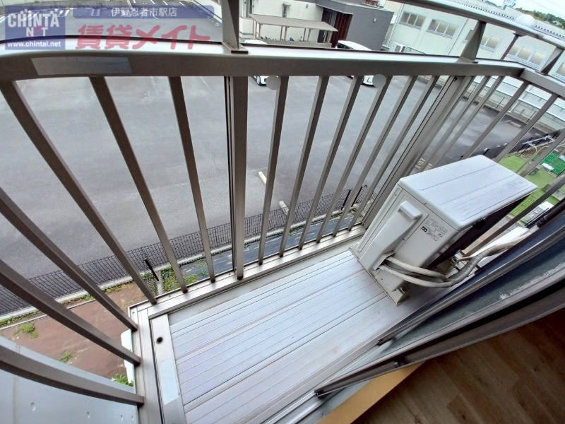 バルコニー　同型参考写真