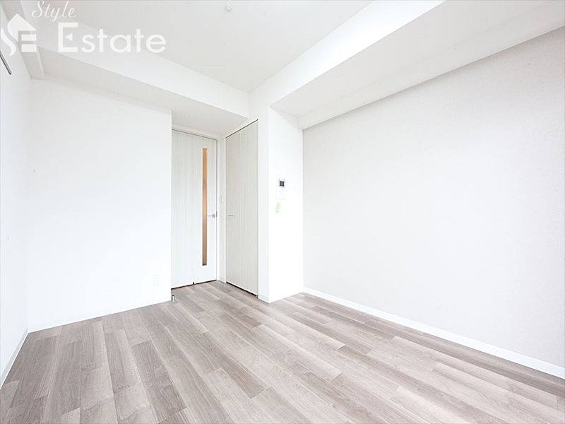 居室・リビング　内装