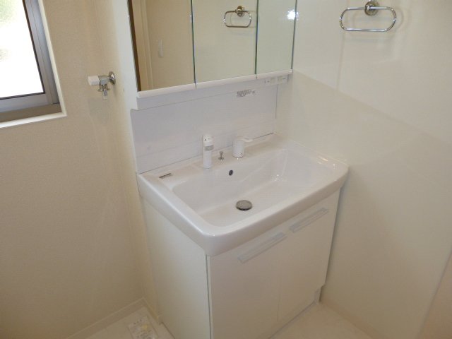 洗面設備　シャンプードレッサー