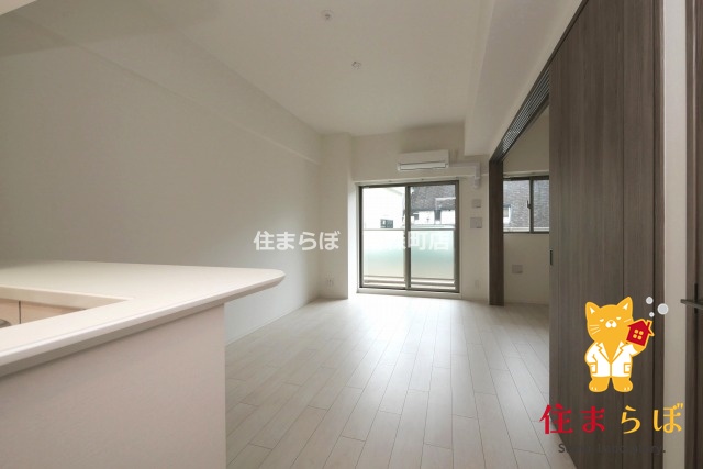 居室・リビング　「“合う暮らし”を、LINEで一緒に描こう。」