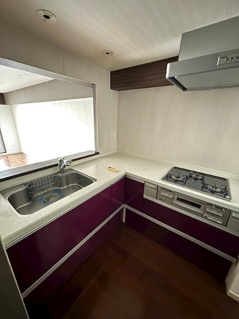 キッチン　キッチンでお料理をお楽しみください