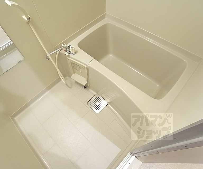 バス・シャワールーム　浴室です。