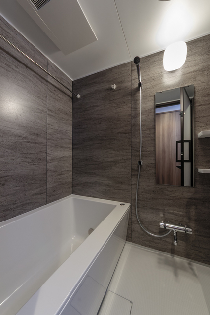 バス・シャワールーム　※写真は同タイプ住戸です。