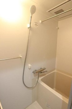 バス・シャワールーム　☆浴室☆