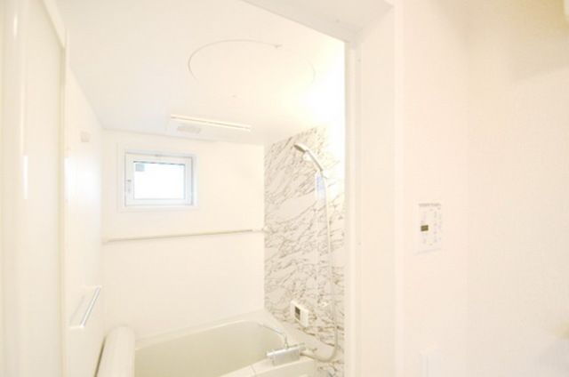 バス・シャワールーム　同施工会社イメージ