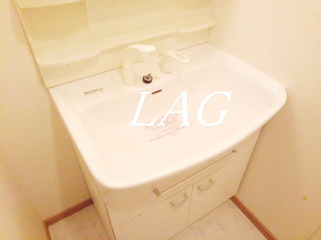 洗面設備　洗面台です。