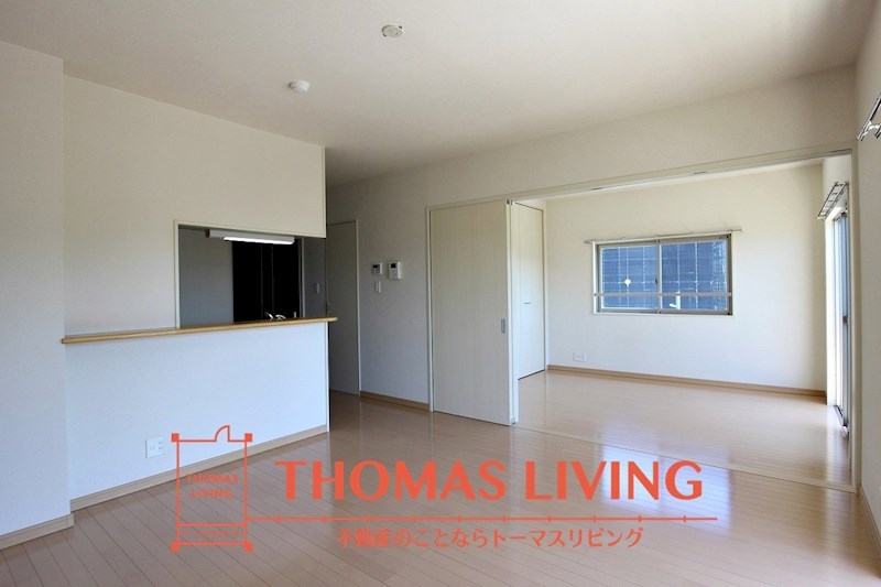 居室・リビング　人気のカウンターキッチンタイプです。