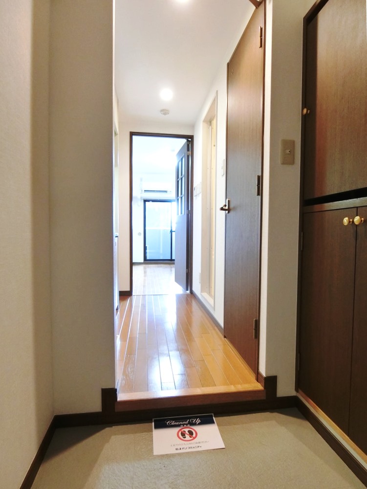 玄関　別部屋の参考写真