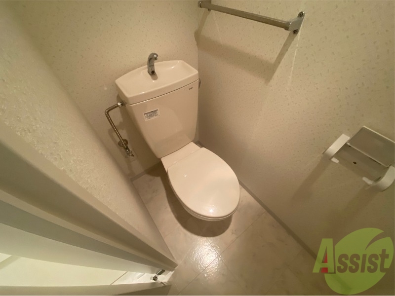 トイレ　嬉しいバストイレ別です！安心して使用できます。