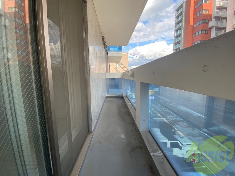 バルコニー　バルコニーです。洗濯物を干したり一息ついたりできますね！