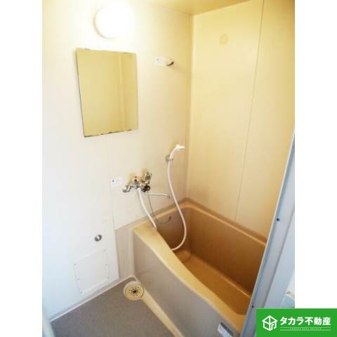 バス・シャワールーム　写真は１０２号