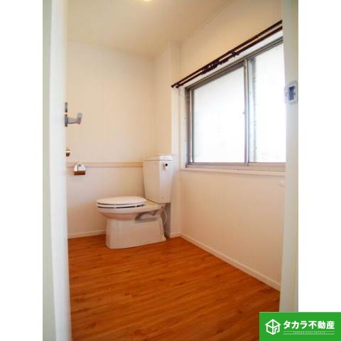 トイレ　写真は１０２号