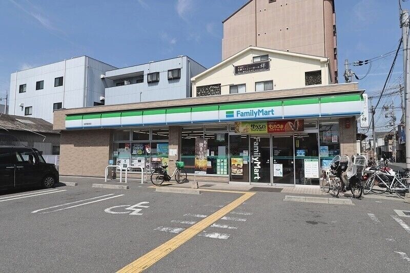 コンビニ　ファミリーマート生野巽西店（コンビニ）まで394m