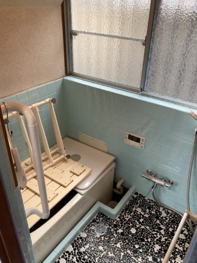 バス・シャワールーム