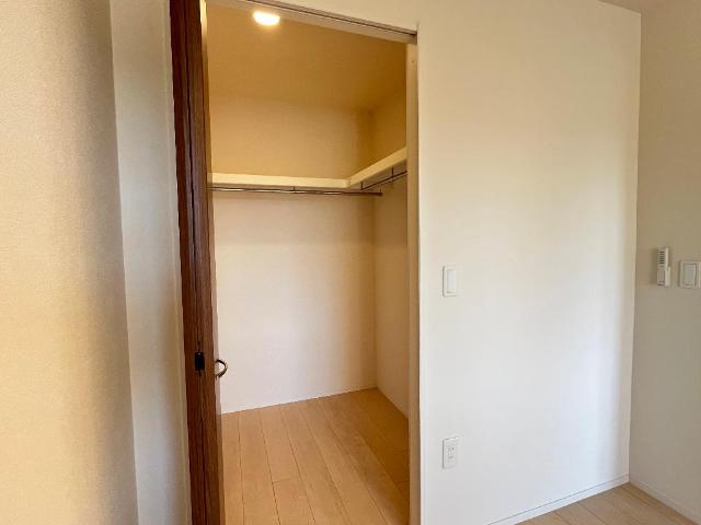 収納　同型モデル