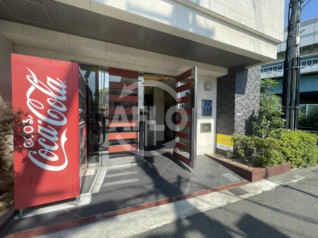 エントランス　アスリート本町リバーウエスト　エントランス