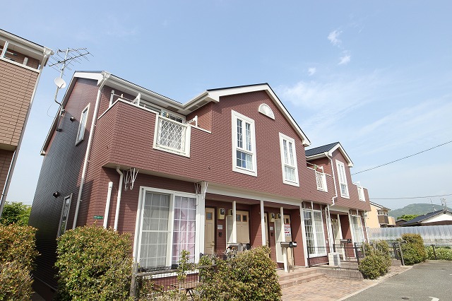 建物外観　他の不動産屋さんのネット掲載物件も全てご紹介可能です。