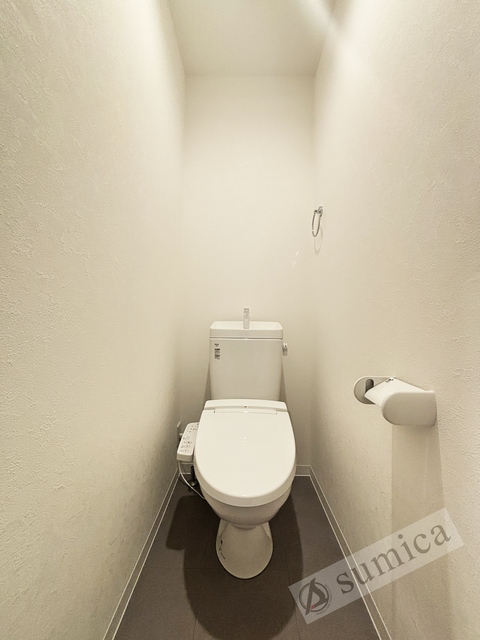 トイレ　温水洗浄便座付き♪♪