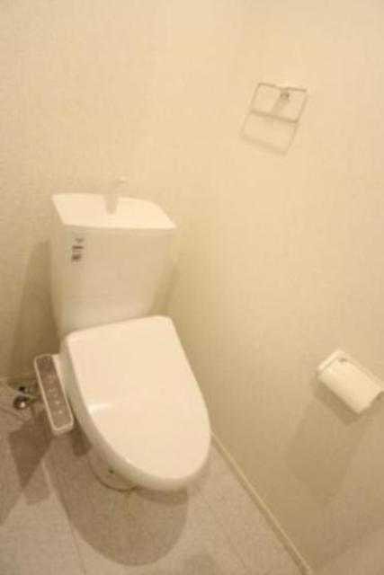 トイレ　同施工会社の別物件のお写真です