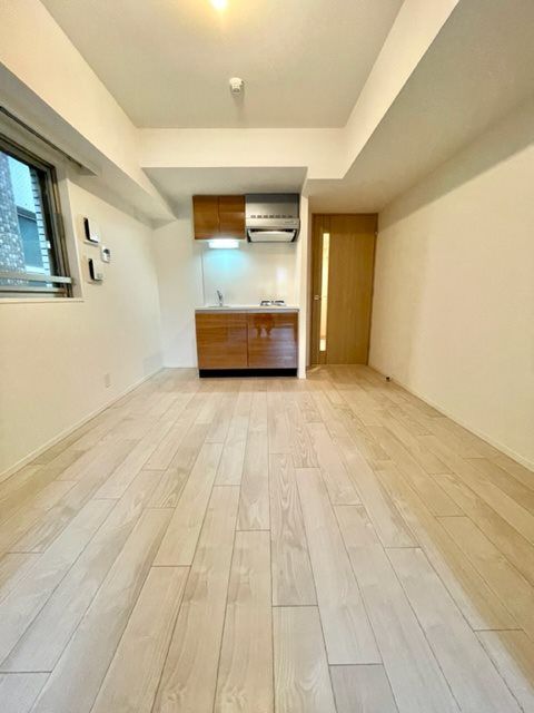 居室・リビング　☆明るい居間☆