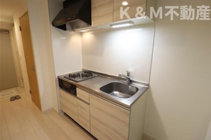 キッチン　コンパクトなキッチンで掃除もラクラク