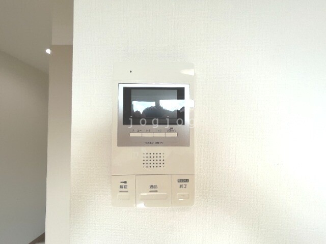 セキュリティ　モニター付きインターホン