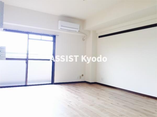 居室・リビング　※別号室・同間取りの参考写真です