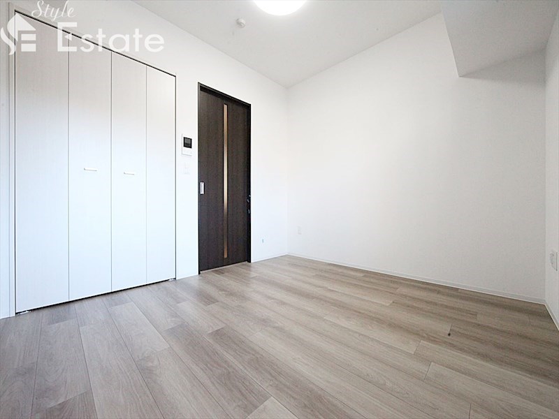 居室・リビング　内装