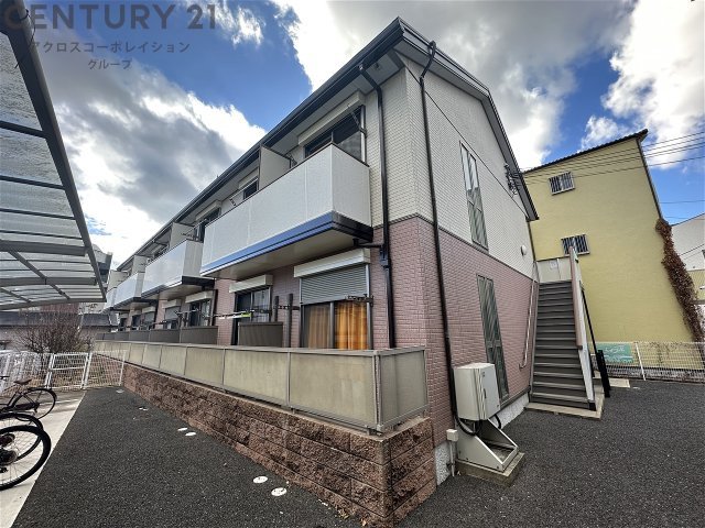 建物外観　敷地内に駐車場あります！