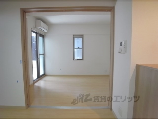 居室・リビング　居室