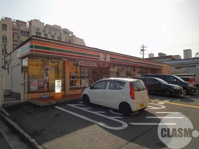 コンビニ　セブンイレブン堺三国ケ丘駅東店（コンビニ）まで244m