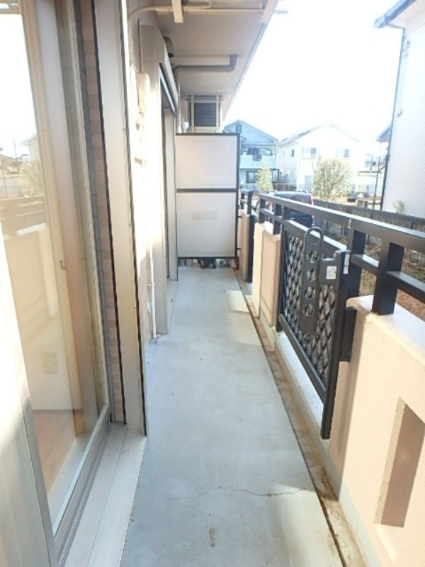 バルコニー　図面と現状に相違がある場合には現状を優先