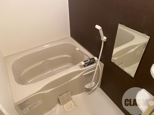 バス・シャワールーム　浴室乾燥機付きバス♪