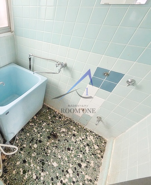 バス・シャワールーム　お風呂です。