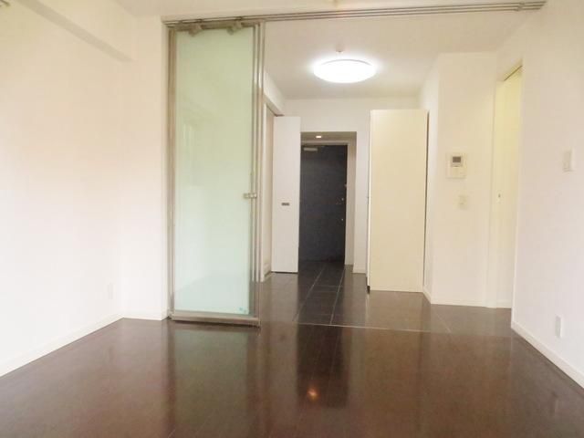 居室・リビング　広々１ルームで女性の方にもオススメ間取り★