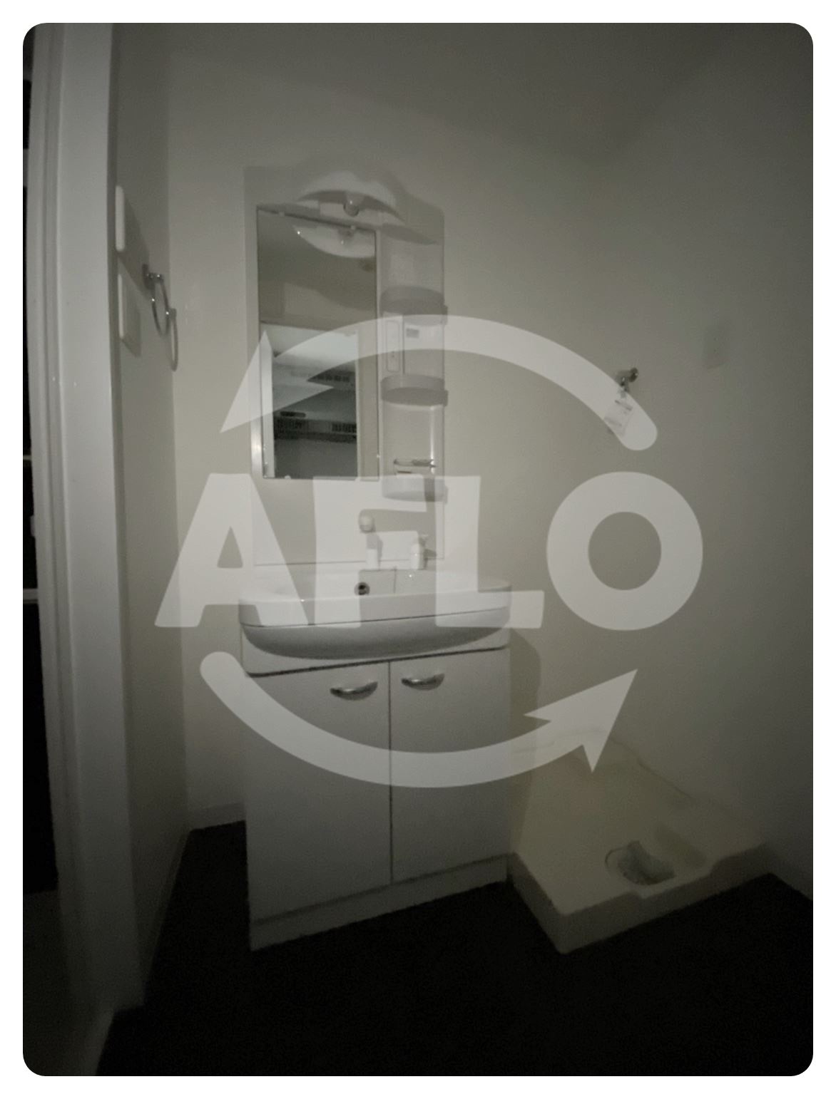 洗面設備　セオリー夕陽丘DOOR　洗面所