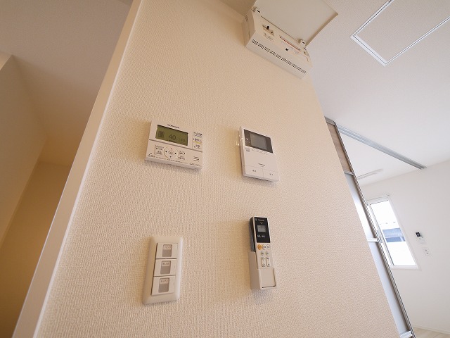 セキュリティ　モニター付き