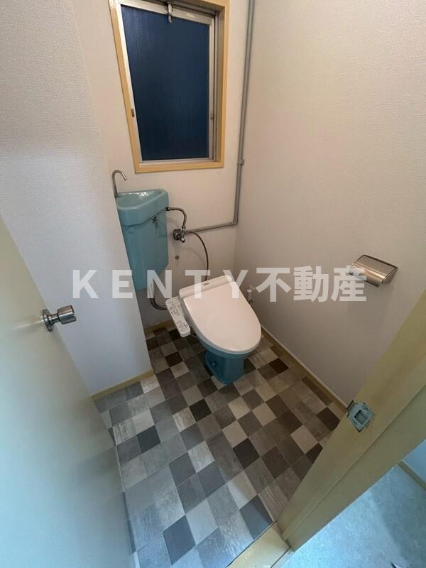 トイレ　清潔感のあるトイレです