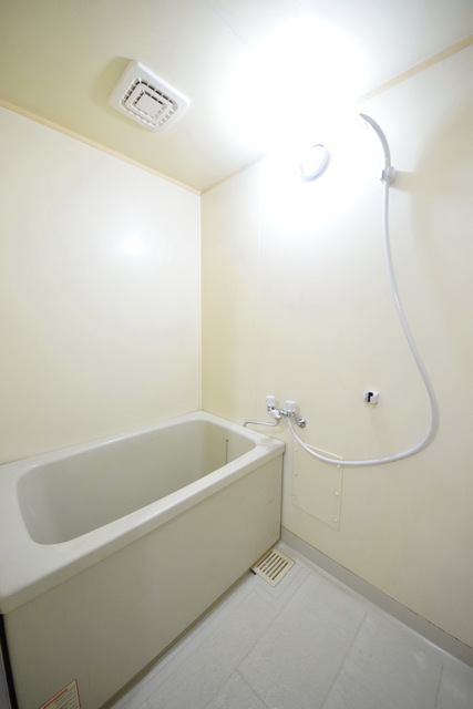 バス・シャワールーム　～一日の疲れを癒しましょうっ～