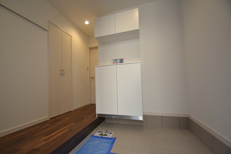 玄関　別部屋参考写真